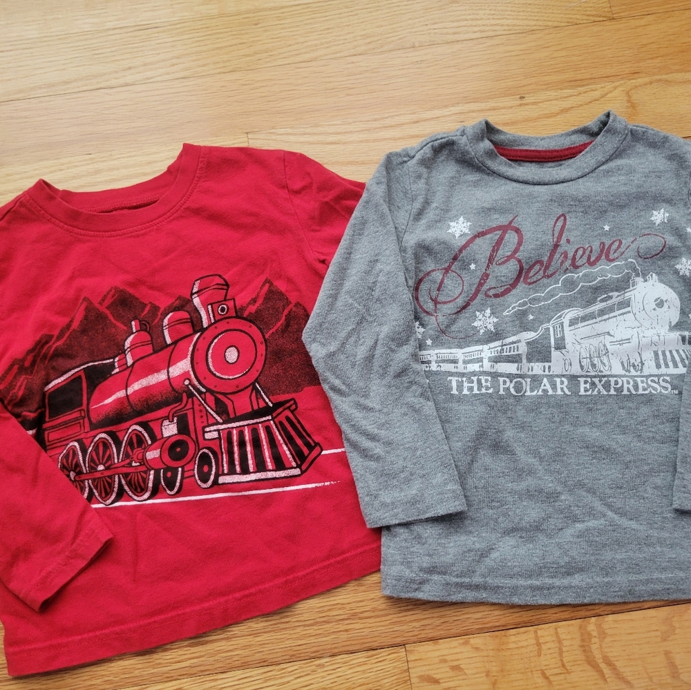 2t train / Polar Express long sleeve shirts, VGUC2t in VGUC. Worn minimally.